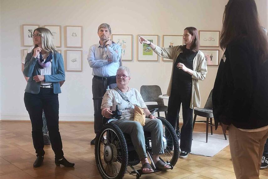 Führung durch die Kunstpreis-Ausstellung