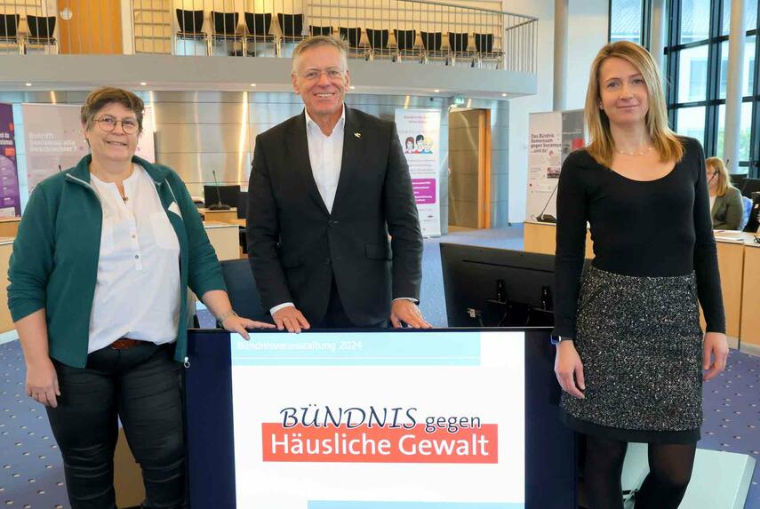 Rhein-Kreis Neuss tritt Bündnis „Gemeinsam gegen Sexismus“ bei