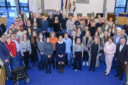 Sportliche Kreisverwaltung: Landrätin ehrt Sportabzeichen-Absolventen