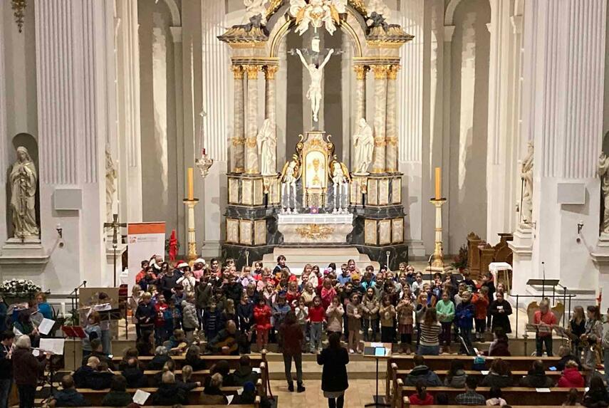 Musikschule Rhein-Kreis Neuss: Fünf erfolgreiche Mitmachkonzerte im Advent